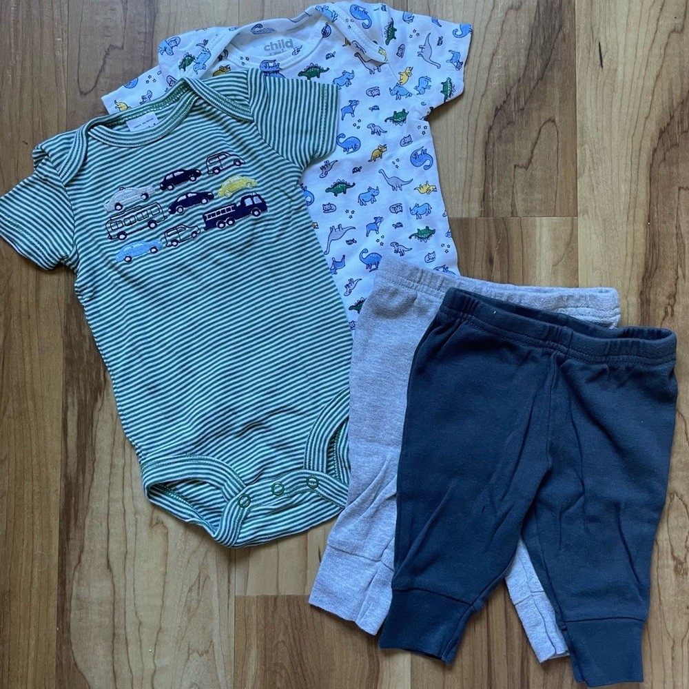 Child of Mine by Carters Baby Boy 4-piece Set